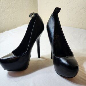 Charlotte Russe Black 6" Heels Size 7